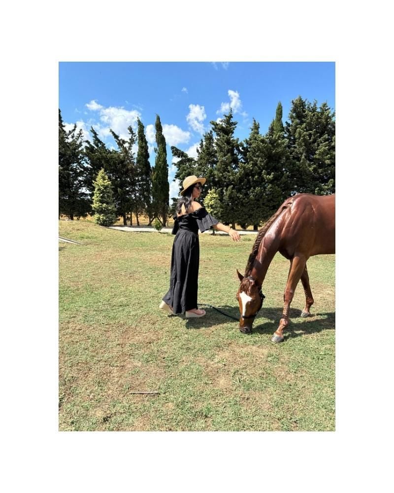 Siyah Düşük kol Elbise