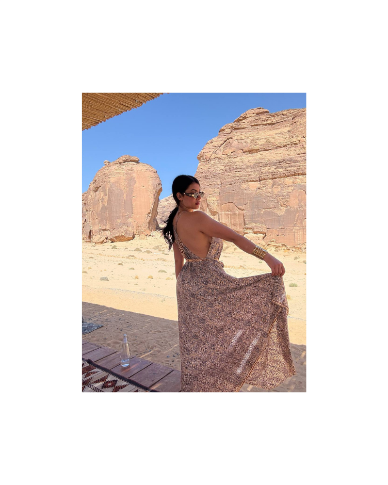 sırt detaylı bohem elbise